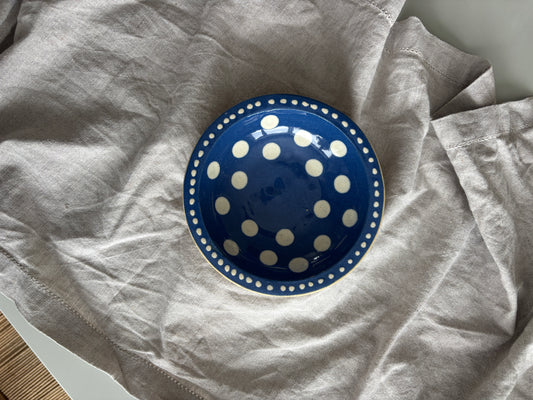 Prikket keramik platte