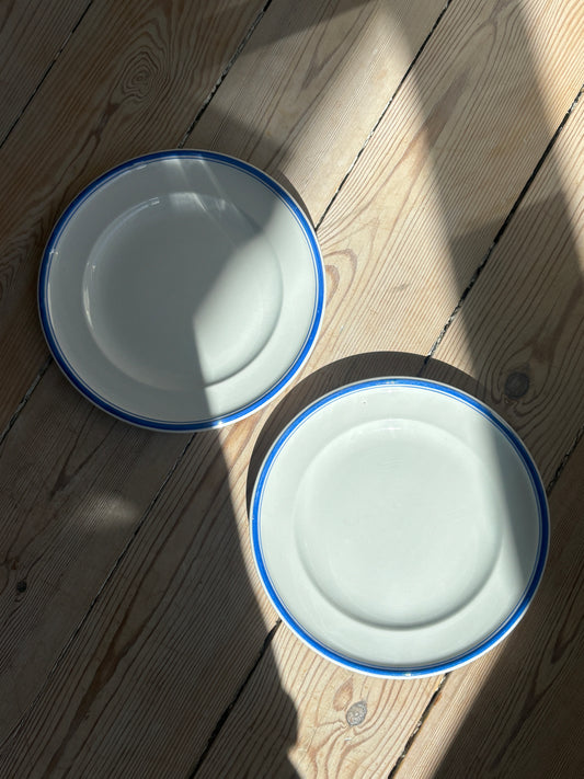 Vintage tallerkner med blå kant