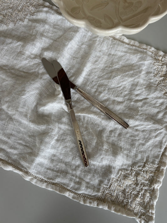 Fine knive