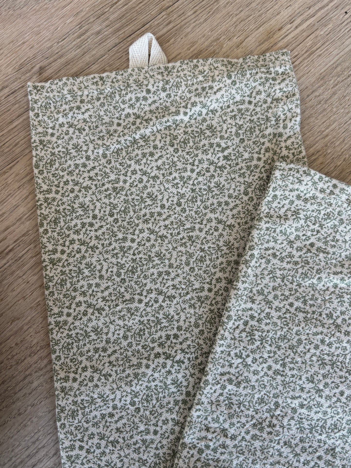 Blomstret viskestykke