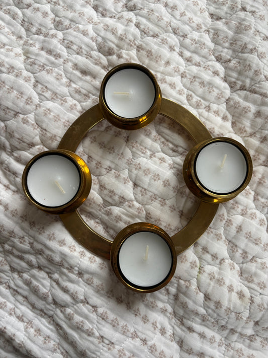 Adventstage i messing