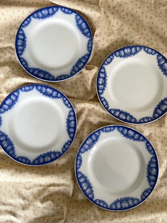 Villeroy &amp; Boch cake plates