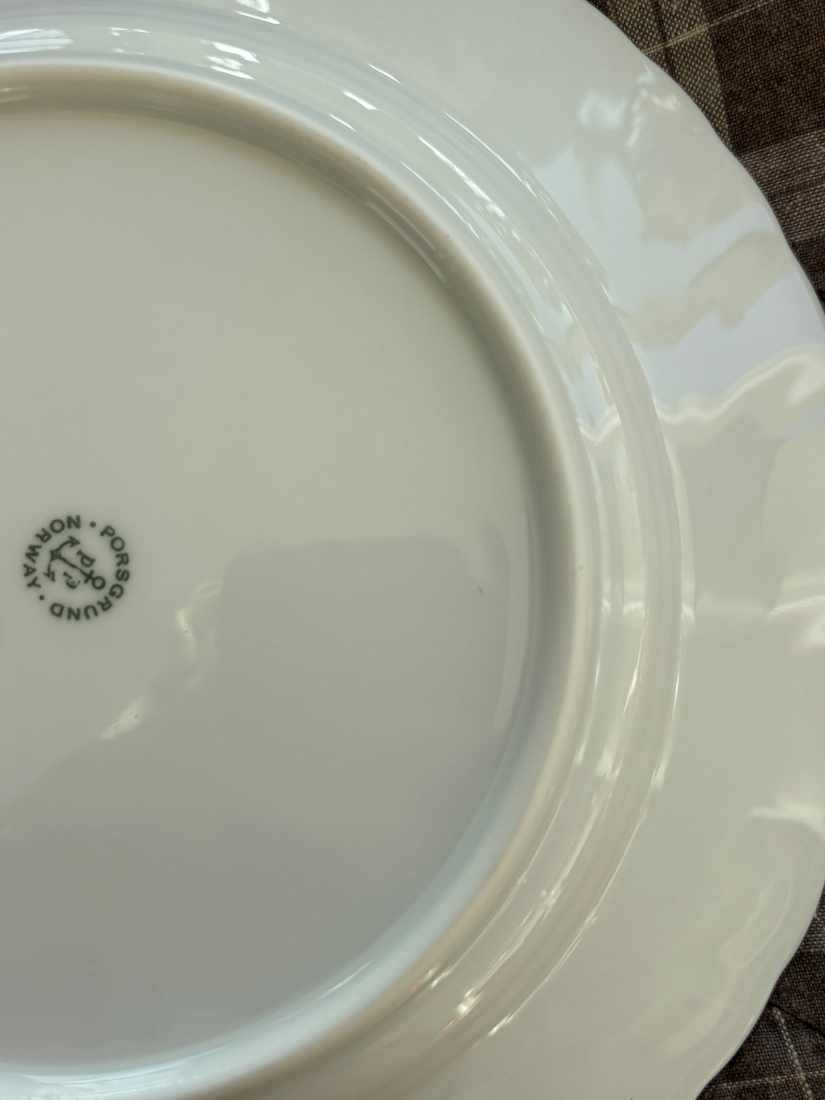 Norske middagstallerkner med swirl