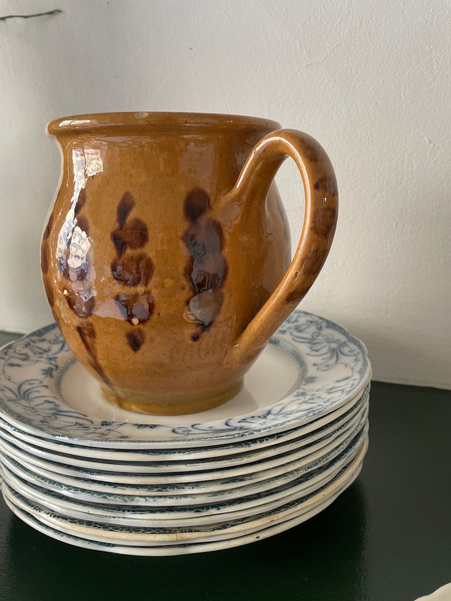 Gammel keramik kande
