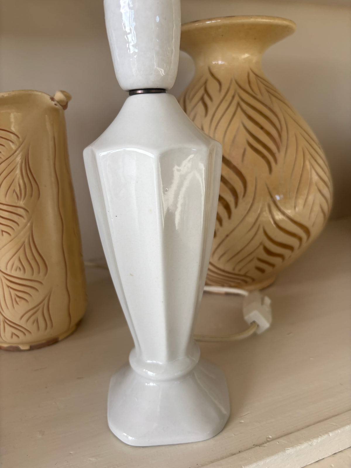 Smuk porcelæn lampefod